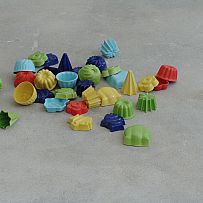 Childhood Sweatheart